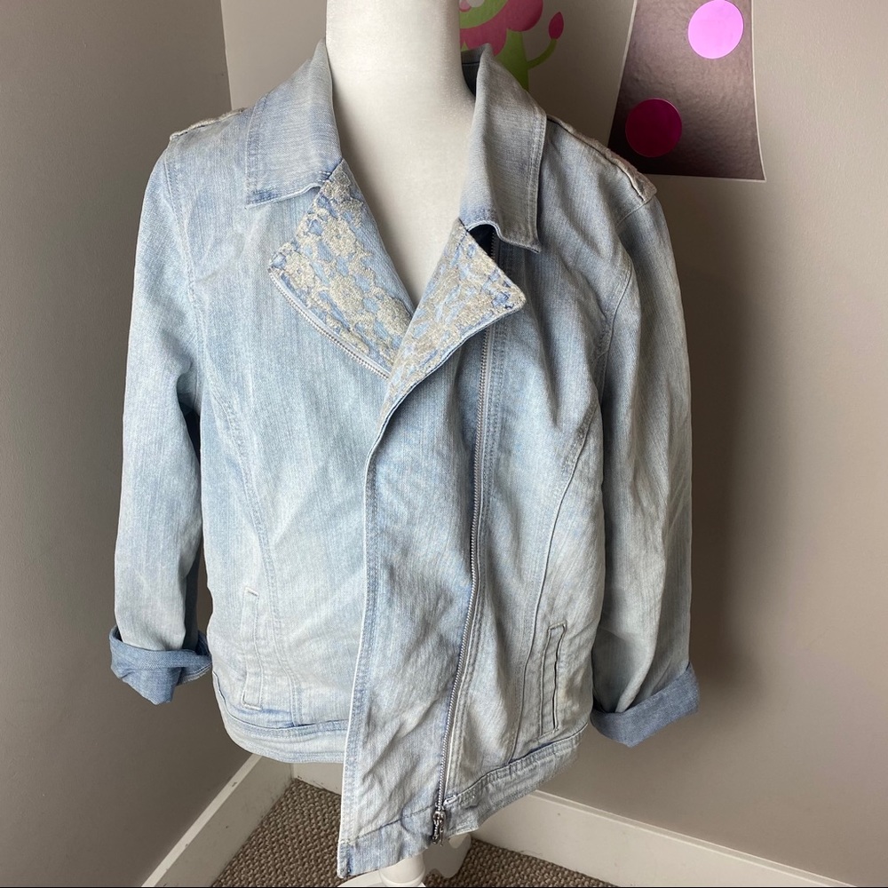 CODE BLEU DENIM JEAN LACE EMBROIDERED JACKET
